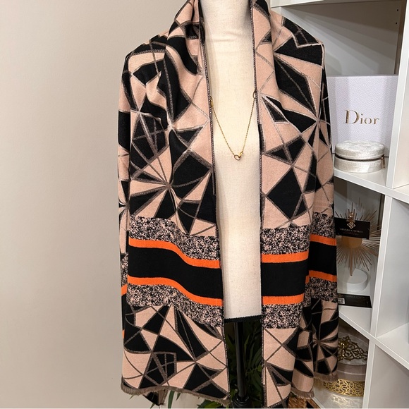 Double-Sided Large Vegan Cashmere Shawl / Scarf / Wrap - Picture 6 of 16